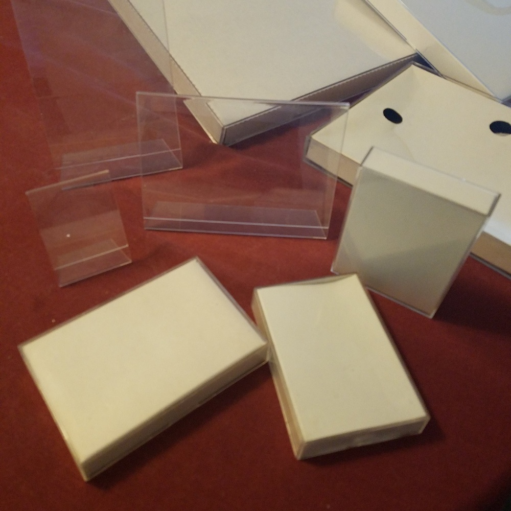 Plastic photo frames